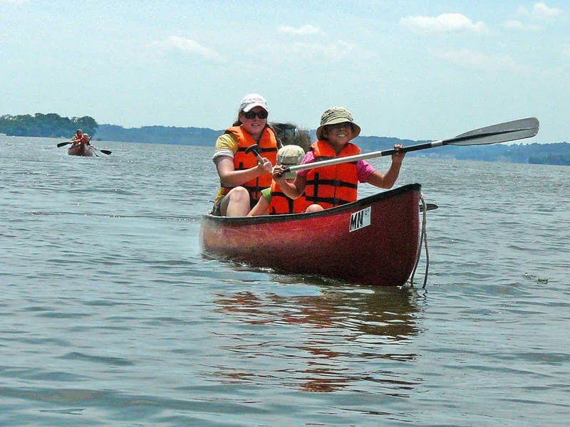 Canoeing activity example published by the partner; craft and conditions may vary.