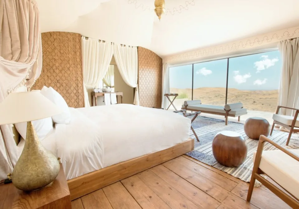 The View Lodge | Scenic Desert Retreat | The White Camel